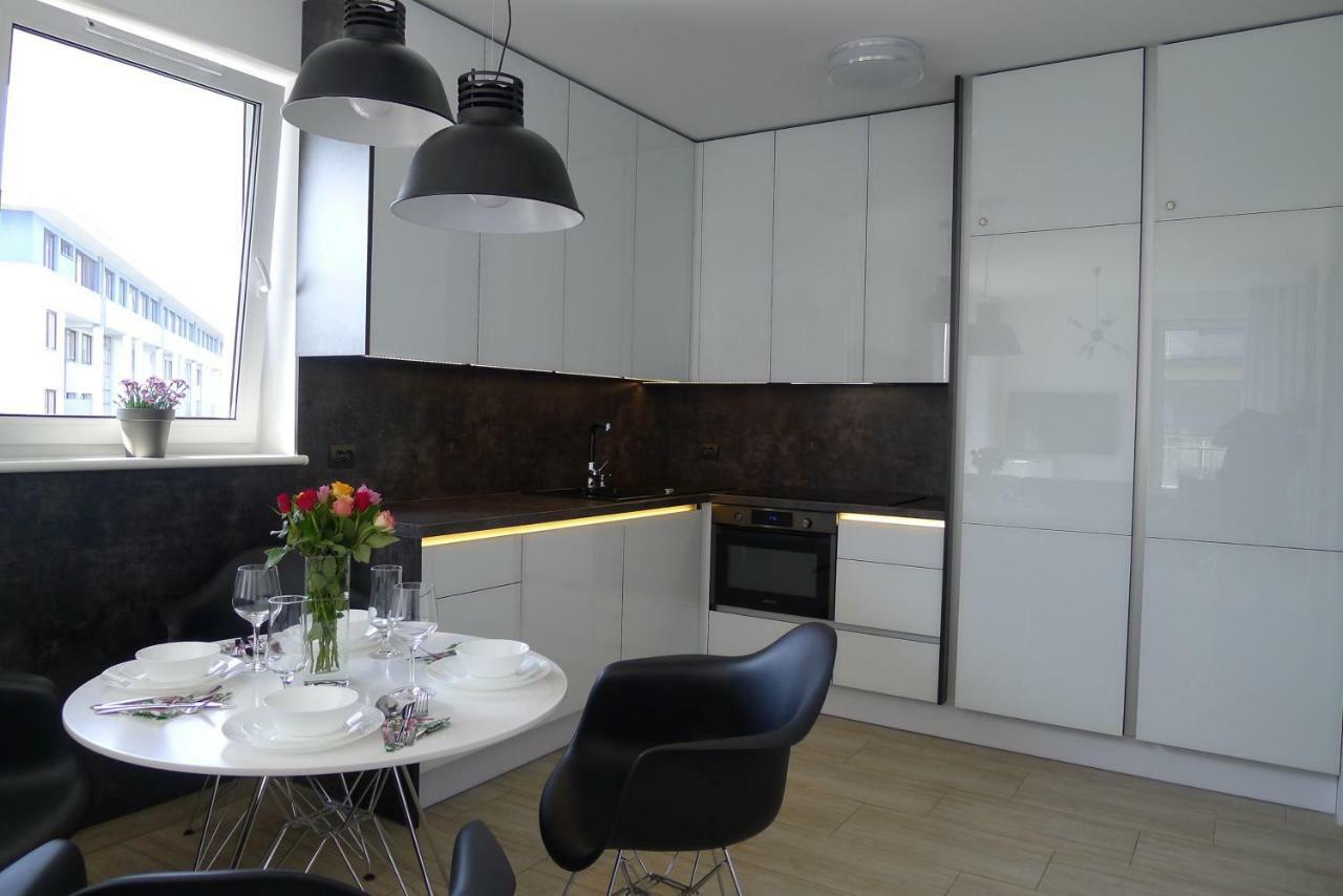 Impresja 42 Z Garazem Apartment Kolobrzeg