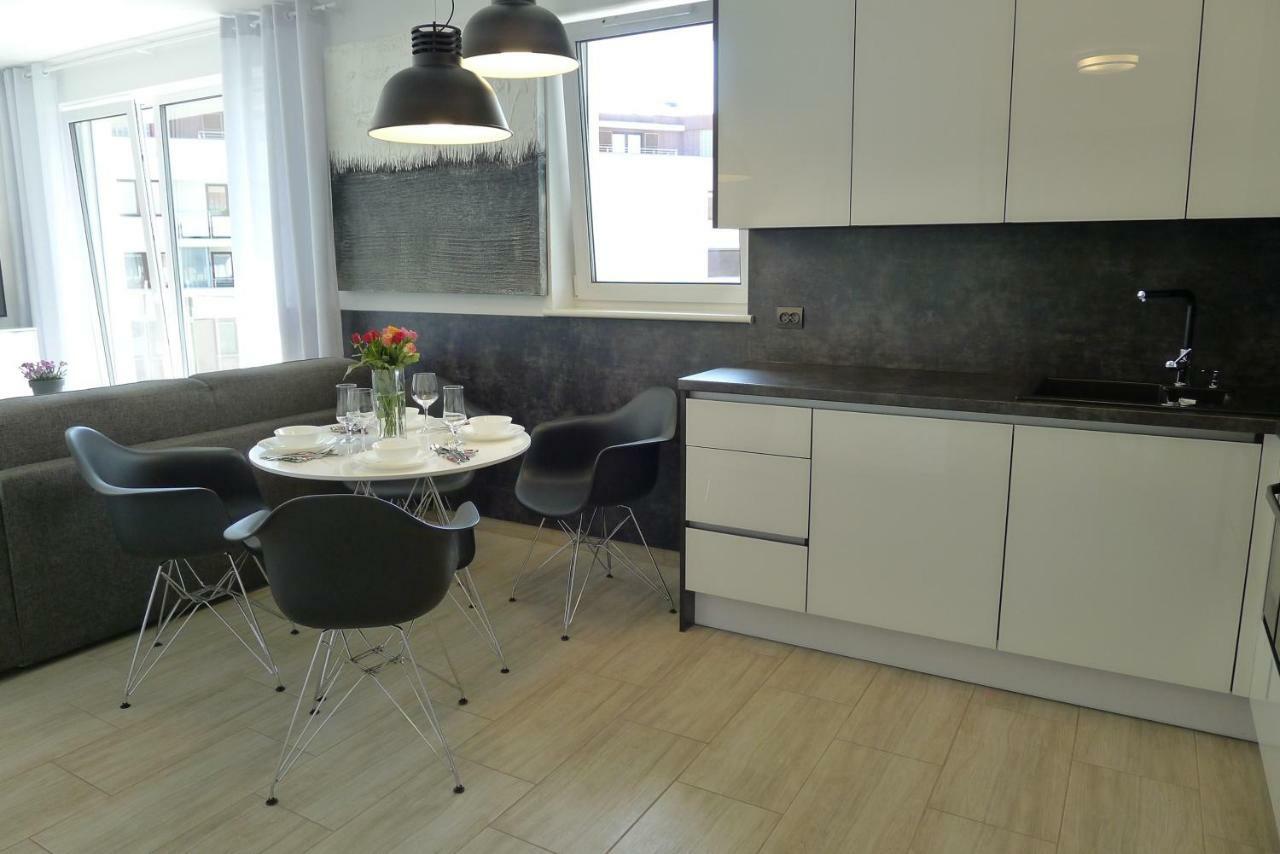 Impresja 42 Z Garazem Apartment